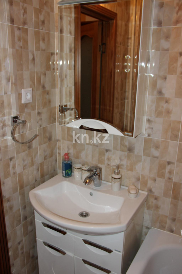 Аренда 3-комнатной квартиры посуточно, 72 м², Естая, дом  142 в Павлодаре - фото 7