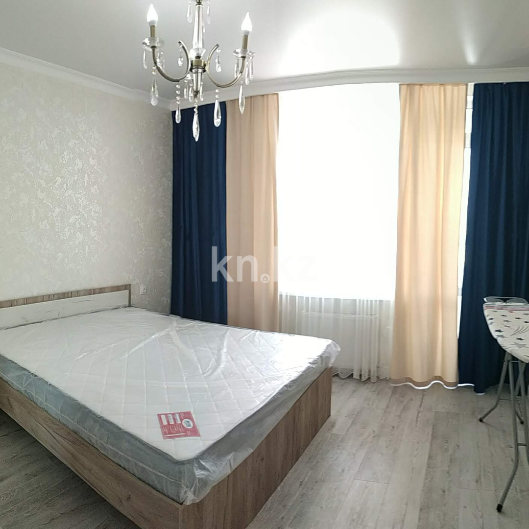Аренда 2-комнатной квартиры, 52 м² в Астане