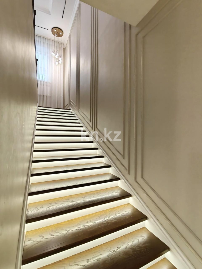 Продажа 7-комнатного дома, 450 м² в Караганде - фото 22