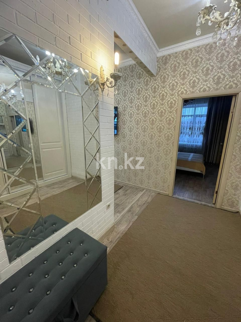 Продажа 3-комнатной квартиры, 61 м², мкр. Гульдер-1, дом  1/4 в Караганде - фото 7