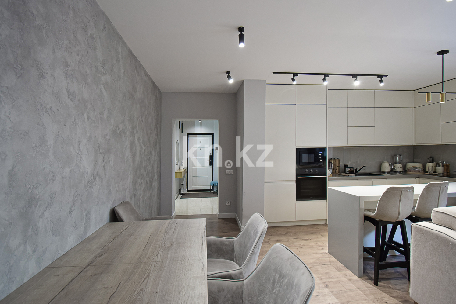 Продажа 3-комнатной квартиры, 138 м² в Алматы - фото 8