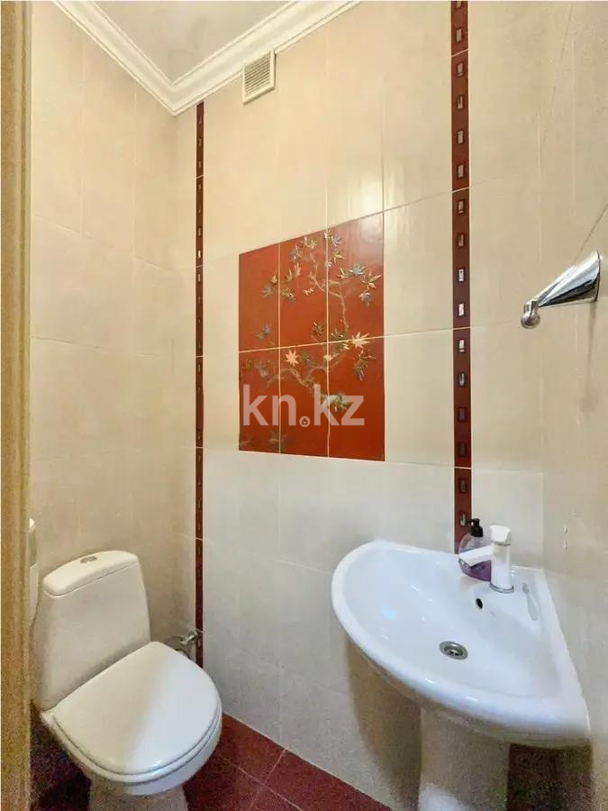 Продажа 2-комнатной квартиры, 67 м² в Алматы - фото 4