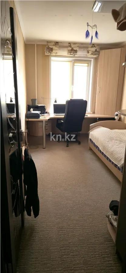 Продажа 4-комнатной квартиры, 75 м², мкр. Орбита-4, дом  2 в Алматы - фото 4