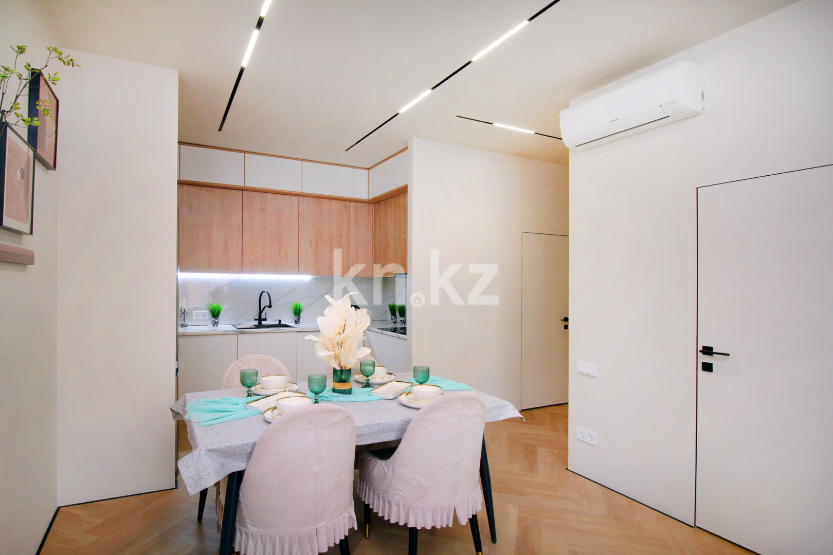 Аренда 3-комнатной квартиры посуточно, 65 м² в Алматы - фото 17