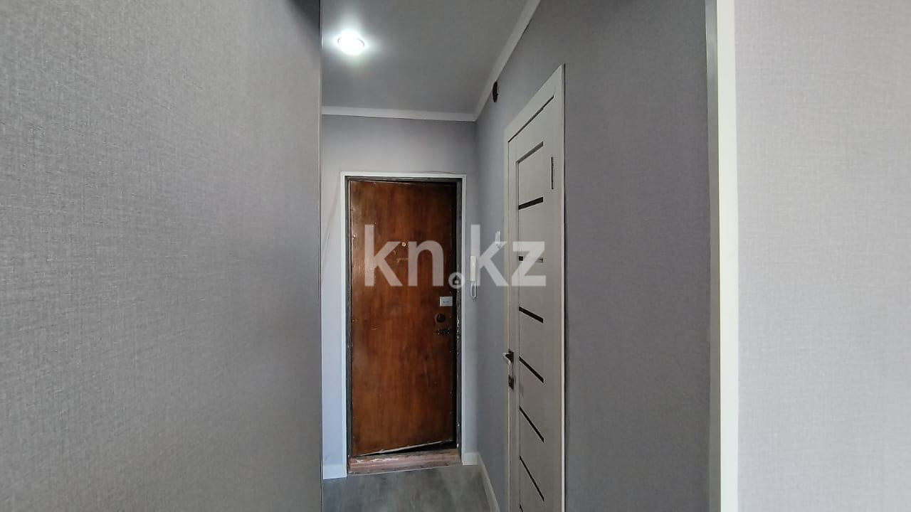 Продажа 1-комнатной квартиры, 35 м², мкр-н Восток-3 в Караганде - фото 12