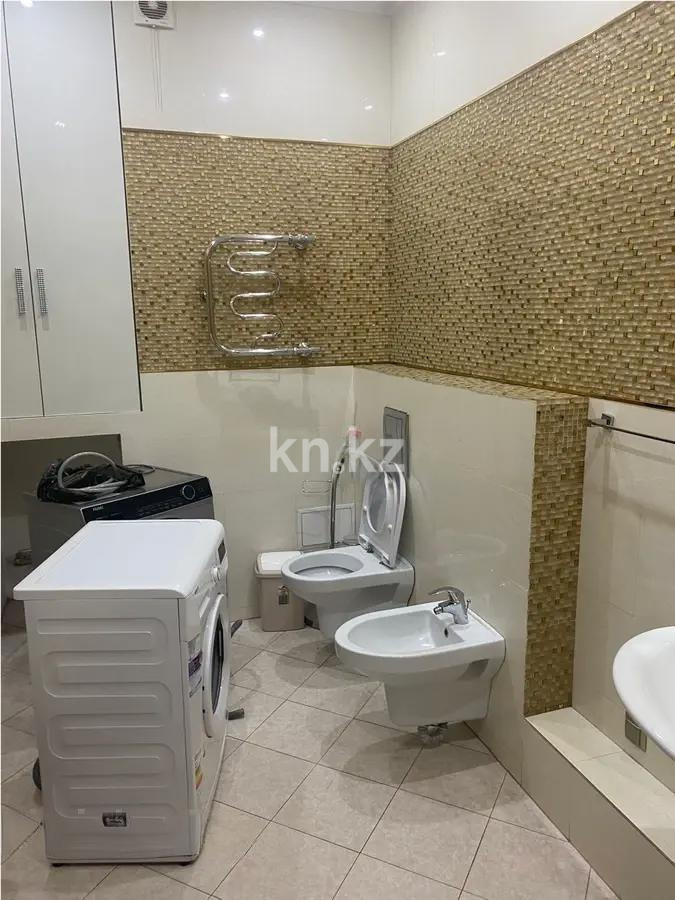 Продажа 3-комнатной квартиры, 162 м², ул. Муканова, дом  241 в Алматы - фото 5