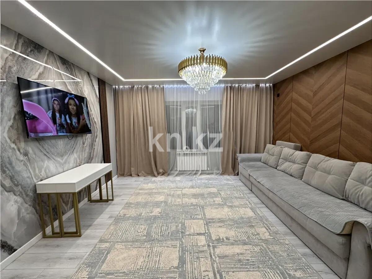 Продажа 3-комнатной квартиры, 84 м² в Караганде