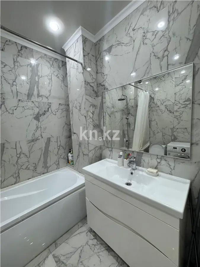 Продажа 2-комнатной квартиры, 42 м², ул. Омарова, дом  23 в Астане - фото 6