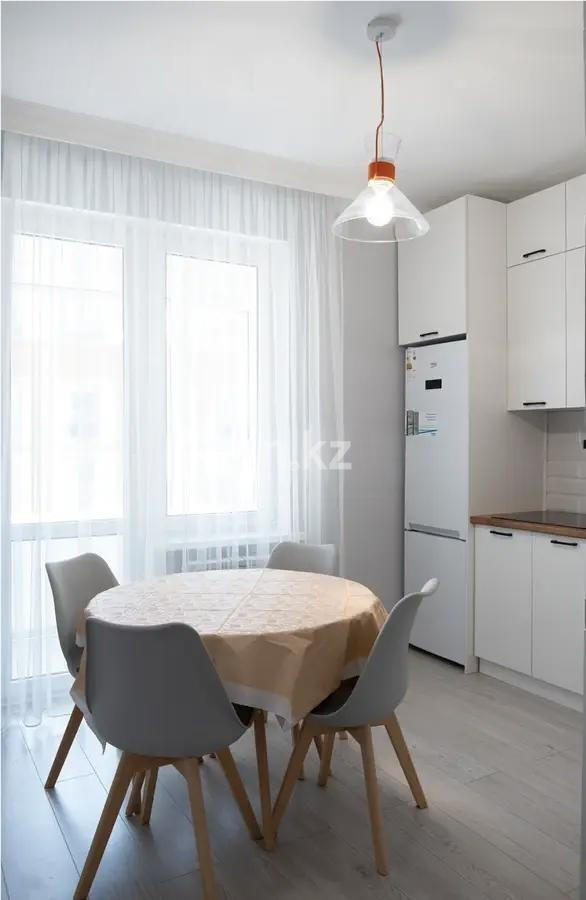 Продажа 1-комнатной квартиры, 47 м², ул. Розыбакиева, дом  320 в Алматы - фото 2