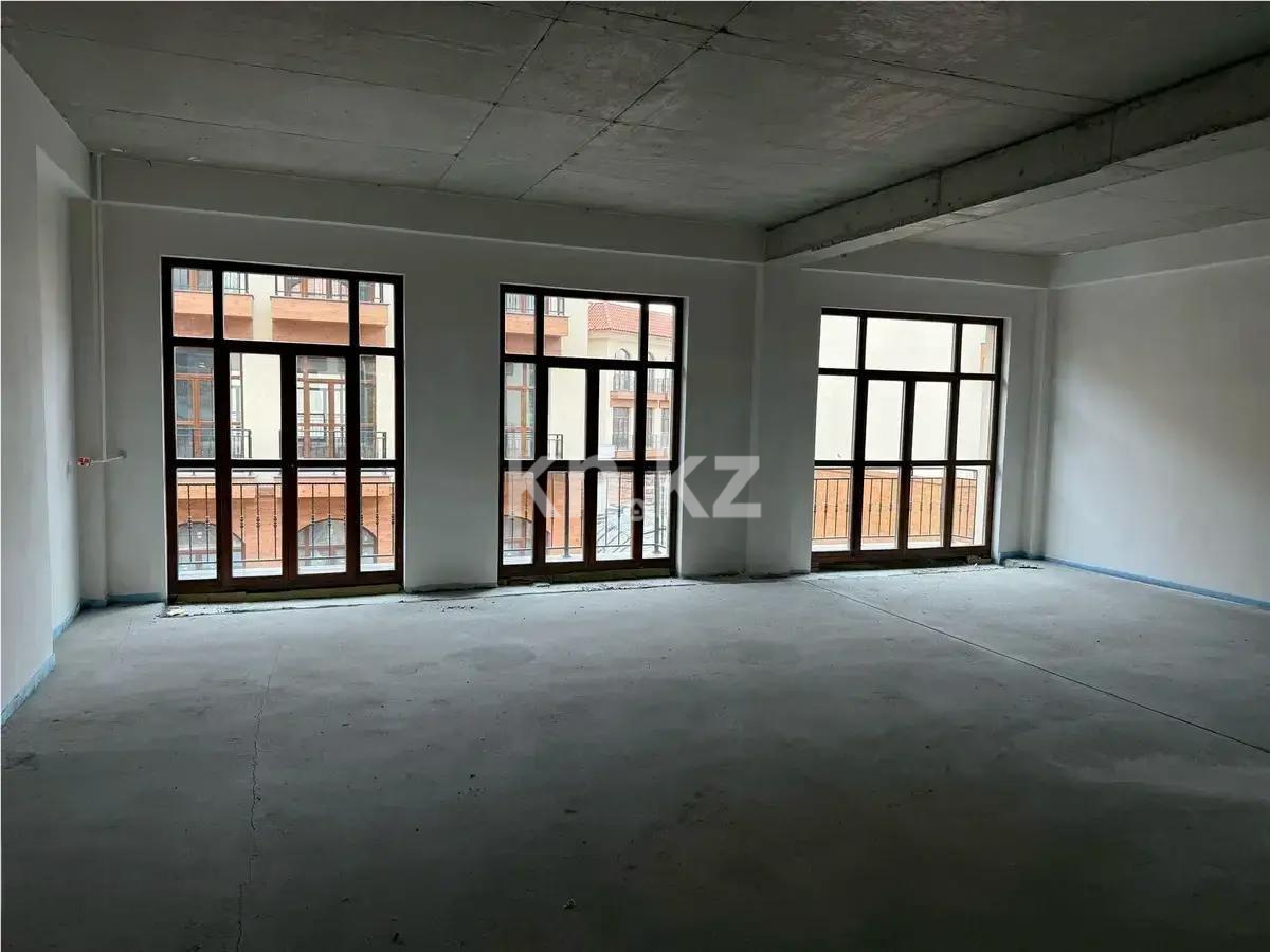 Продажа 5-комнатной квартиры, 216 м² в Алматы
