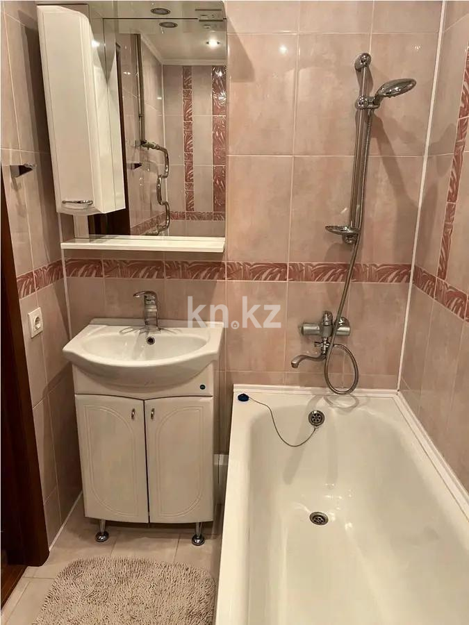 Продажа 2-комнатной квартиры, 52 м², мкр-н 8, дом  138 в Темиртау - фото 4