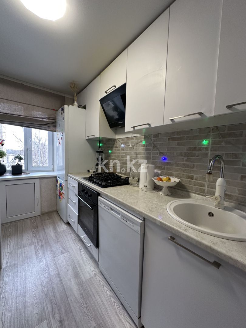 Продажа 3-комнатной квартиры, 58.4 м² в Караганде - фото 15