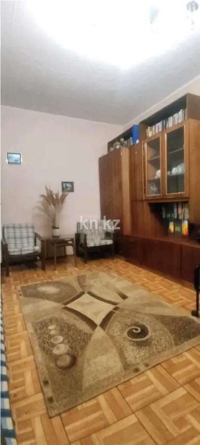 Продажа 2-комнатной квартиры, 60 м², мкр-н Аксай-1, дом  18 в Алматы