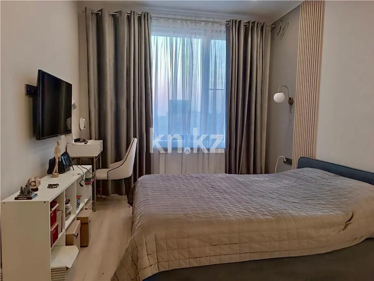 Продажа 2-комнатной квартиры, 65 м², ул. Сатпаева, дом  133/1 в Алматы - фото 2