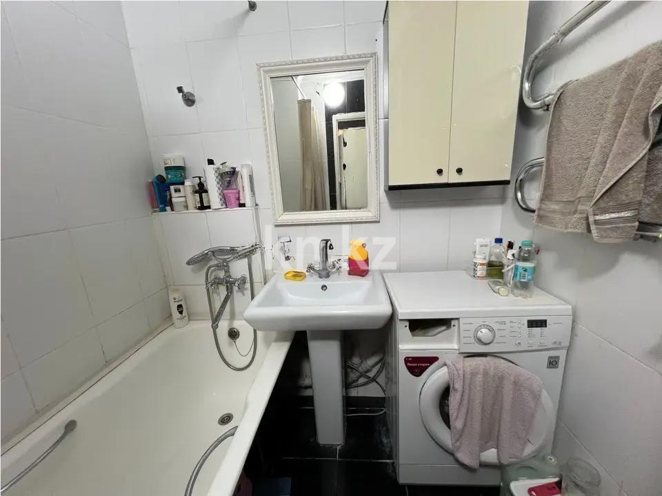 Продажа 3-комнатной квартиры, 72 м² в Алматы - фото 5