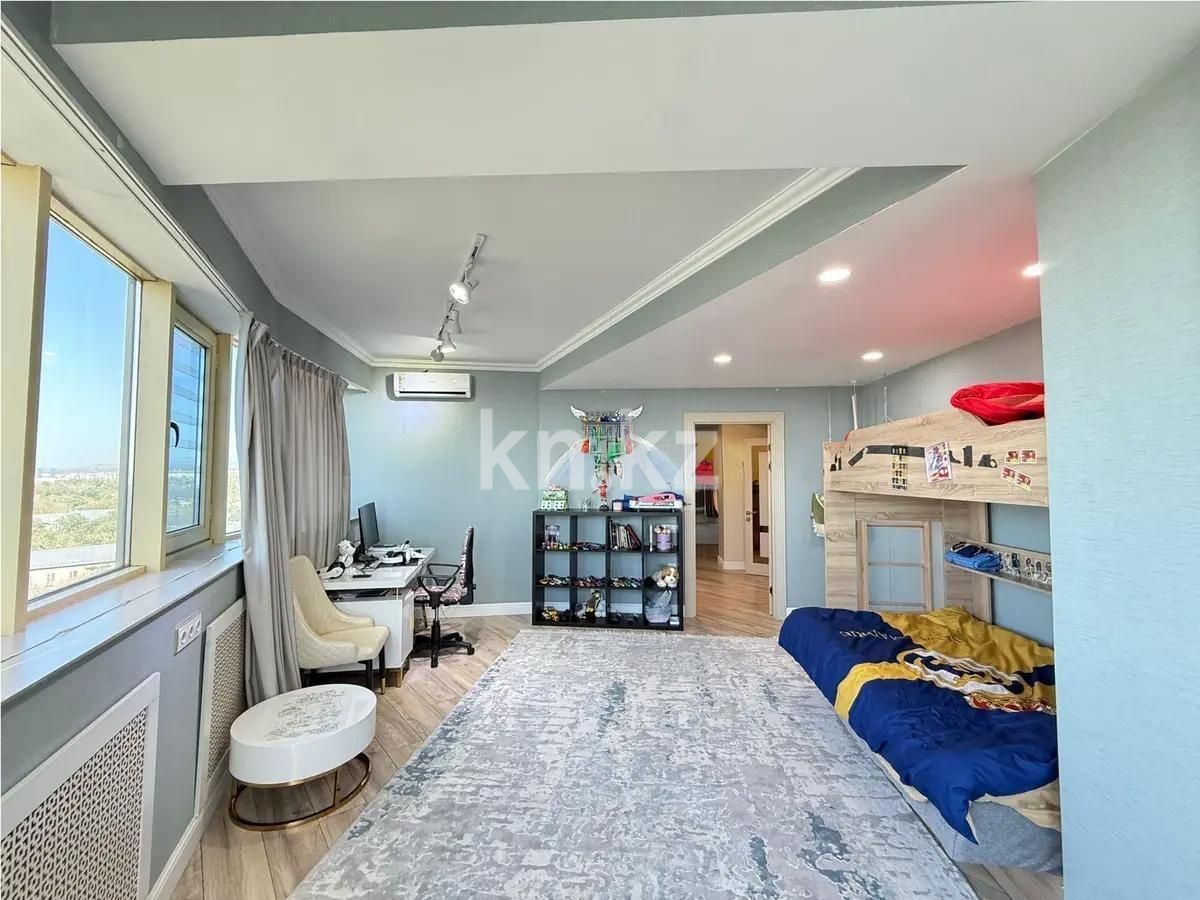 Продажа 4-комнатной квартиры, 250 м² в Алматы - фото 3