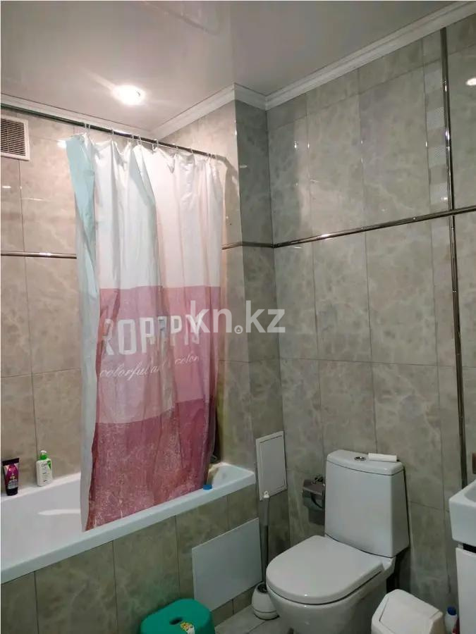 Продажа 2-комнатной квартиры, 74.2 м² в Астане - фото 4