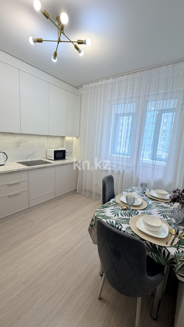 Аренда 2-комнатной квартиры посуточно, 70 м² в Астане - фото 19