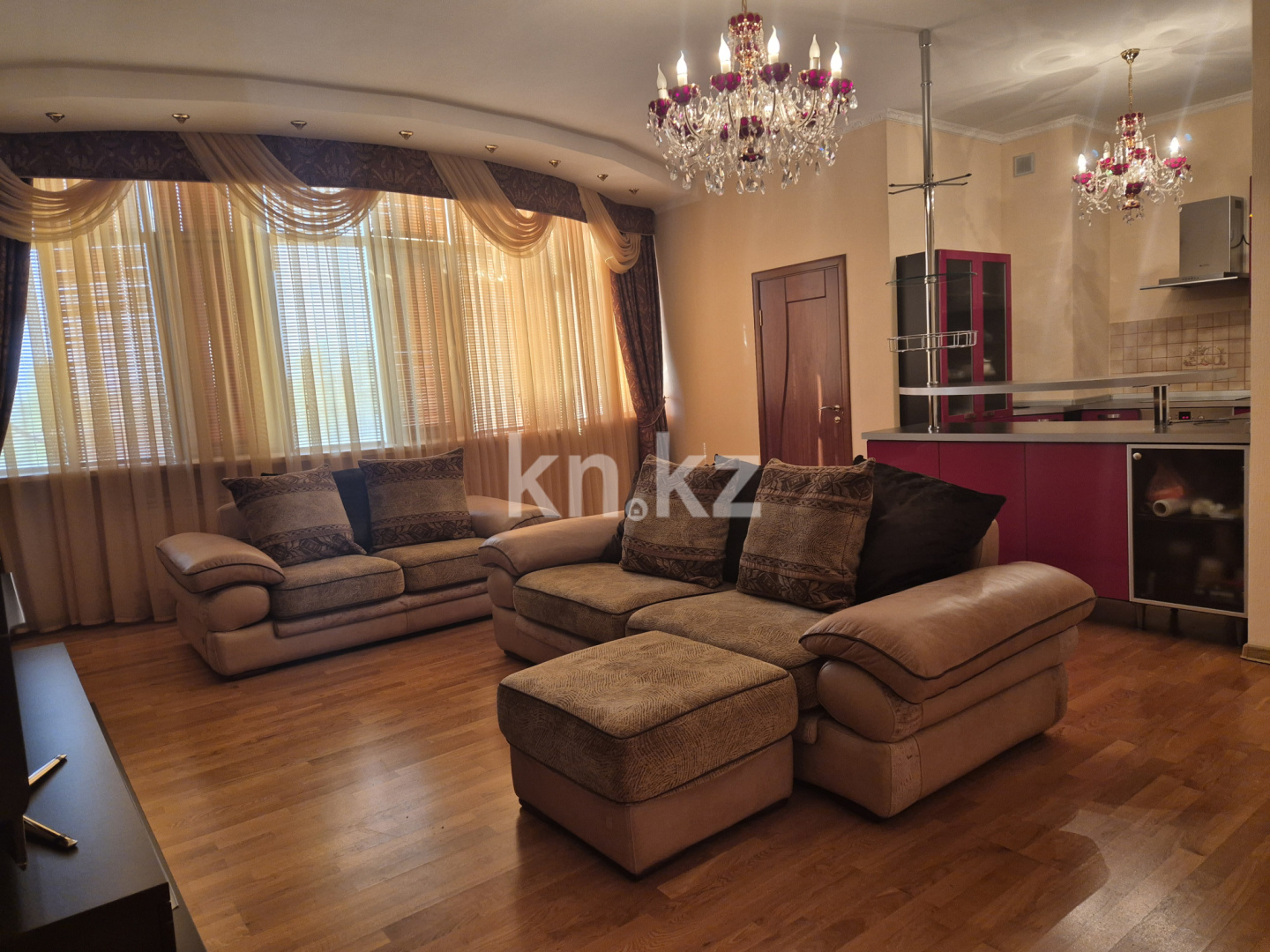 Продажа 4-комнатной квартиры, 129.6 м², ул. Смагулова, дом  56а в Атырау - фото 16