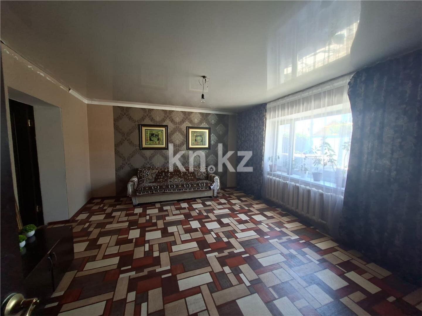 Продажа 5-комнатного дома, 180 м² в Караганде