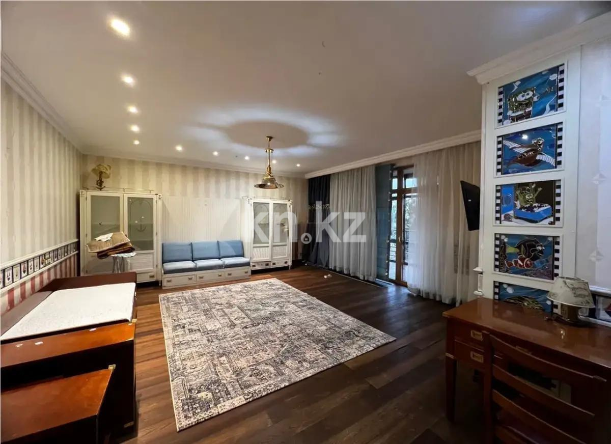 Продажа 4-комнатной квартиры, 183 м² в Алматы - фото 2