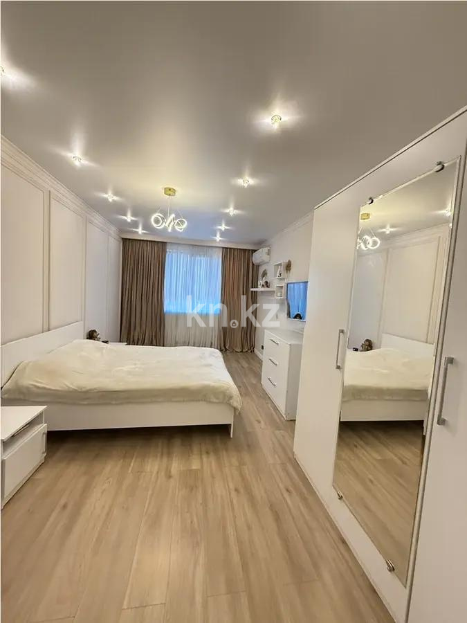 Продажа 2-комнатной квартиры, 76 м², ул. Шаляпина, дом  1/18 в Алматы - фото 2