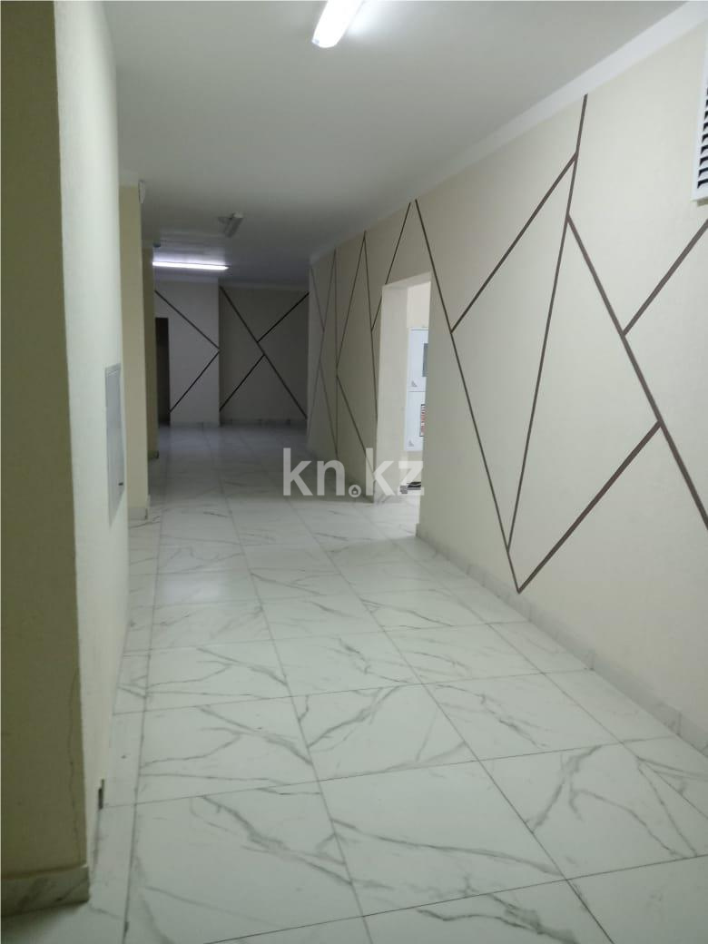 Продажа 4-комнатной квартиры, 140 м², пр. Шахтеров в Караганде - фото 34