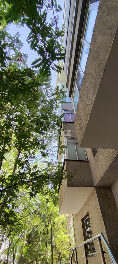 Продажа 3-комнатной квартиры, 82.4 м², пр. Республики, дом  40а в Шымкенте - фото 3