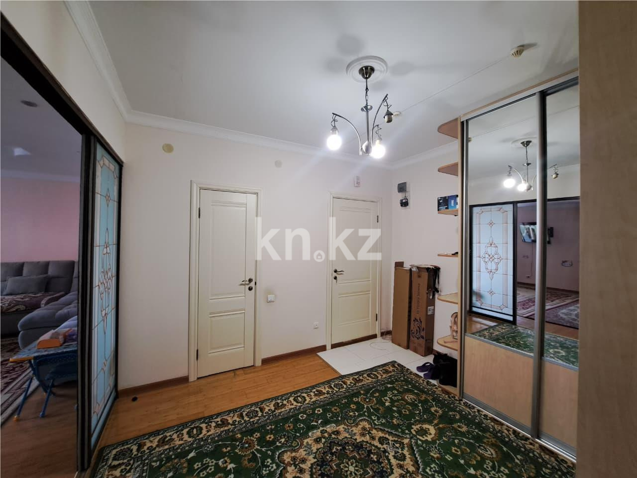 Продажа 4-комнатной квартиры, 145 м² в Астане - фото 15