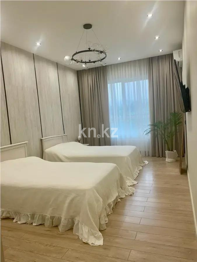 Продажа 2-комнатной квартиры, 78 м² в Алматы - фото 2
