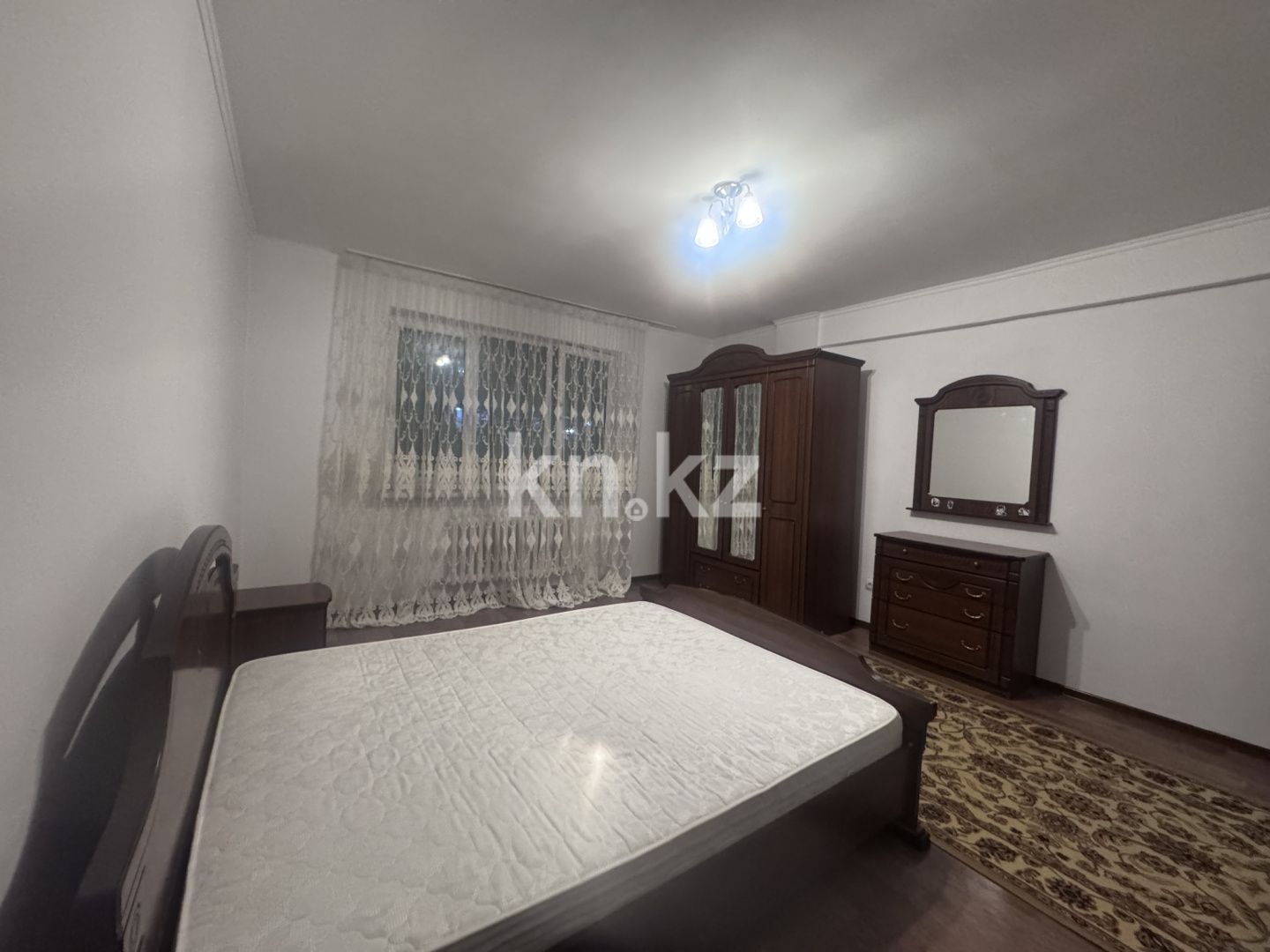 Аренда 3-комнатной квартиры, 116 м², мкр-н Думан-2, дом  18 - Ул Халиуллина в Алматы - фото 2