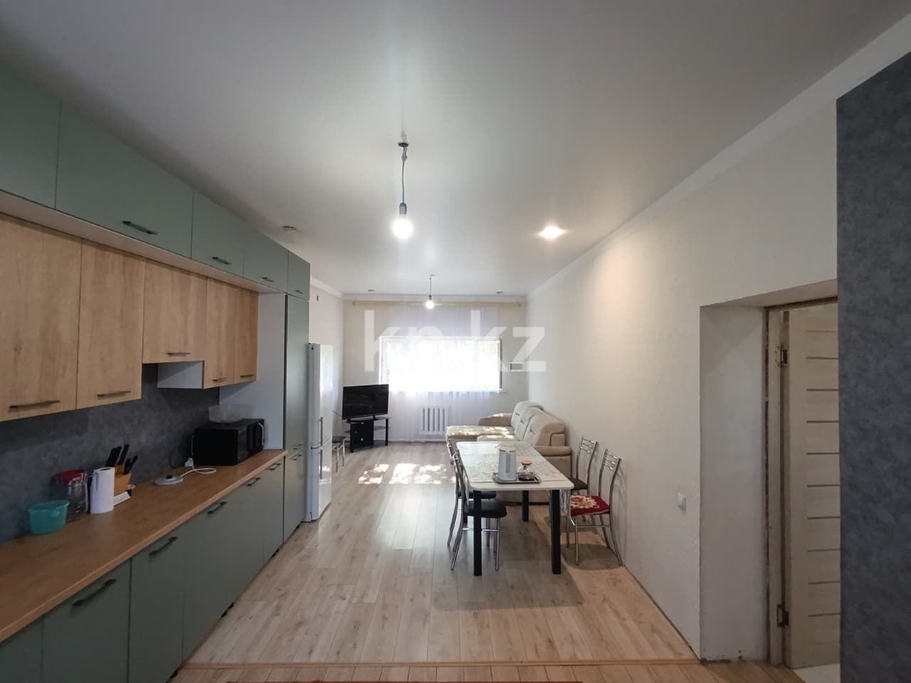 Продажа 5-комнатного дома, 200 м² в Караганде - фото 9