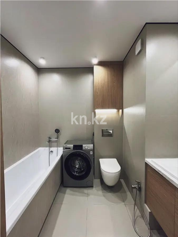 Продажа 3-комнатной квартиры, 64 м², ул. Момышулы, дом  10/15 в Алматы - фото 4