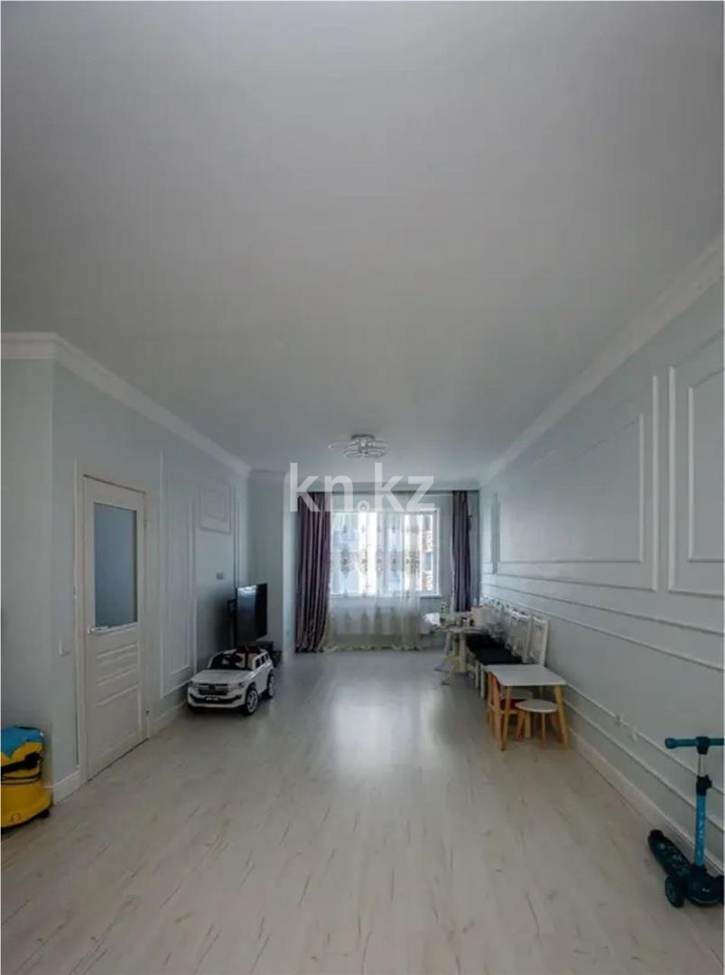 Продажа 4-комнатной квартиры, 107 м², ул. Куанышбаева в Астане - фото 2