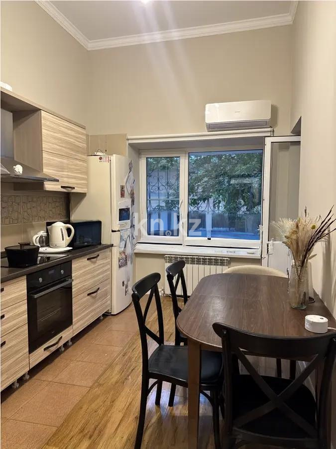 Продажа 2-комнатной квартиры, 65 м² в Алматы - фото 3