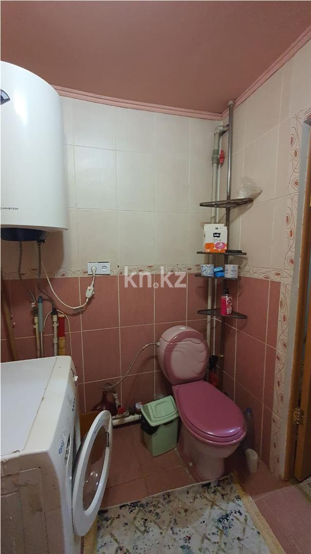 Продажа 2-комнатной квартиры, 42 м², мкр-н 12 в Караганде - фото 8