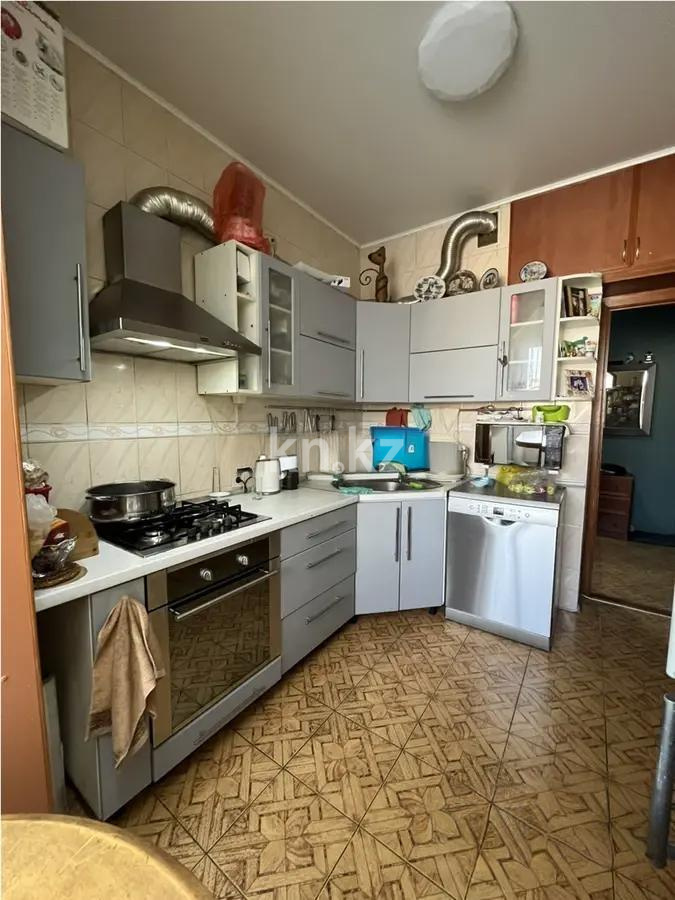 Продажа 3-комнатной квартиры, 61 м², ул. Аносова, дом  26 в Алматы - фото 5