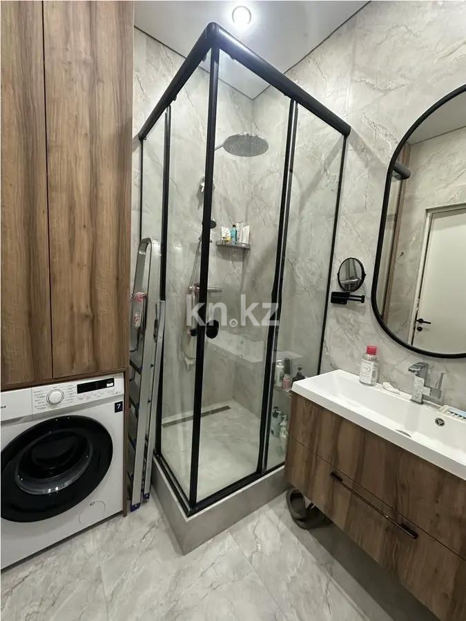 Продажа 2-комнатной квартиры, 43.8 м² в Алматы - фото 4