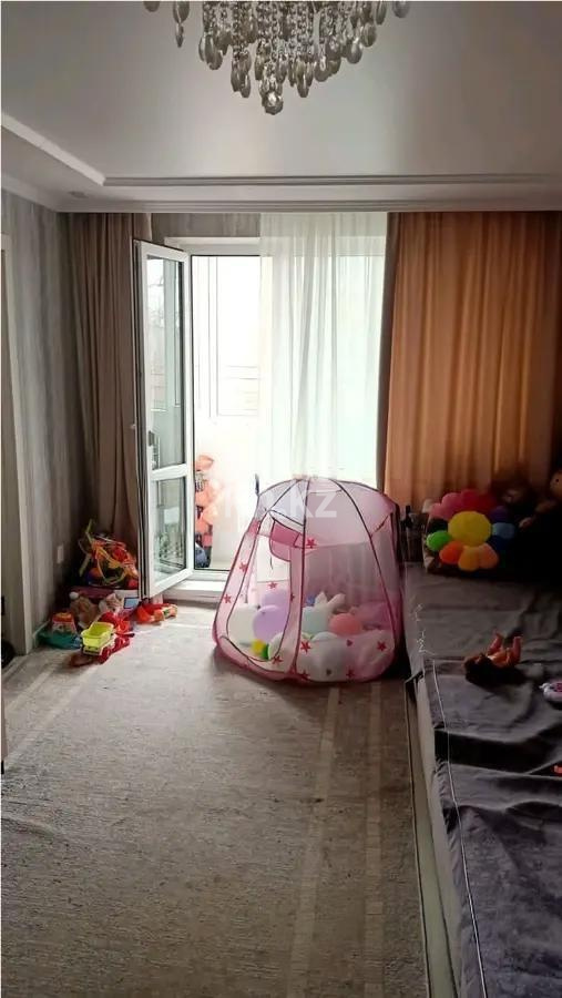 Продажа 3-комнатной квартиры, 48 м², ул. Молодежная, дом  65 в Шахтинске