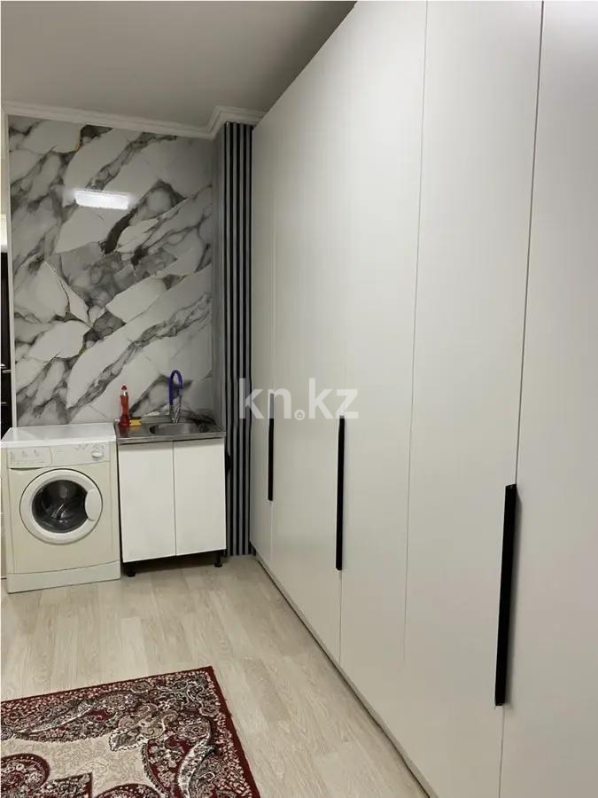 Продажа 1-комнатной квартиры, 24 м², пр. Райымбека, дом  174 в Алматы - фото 2