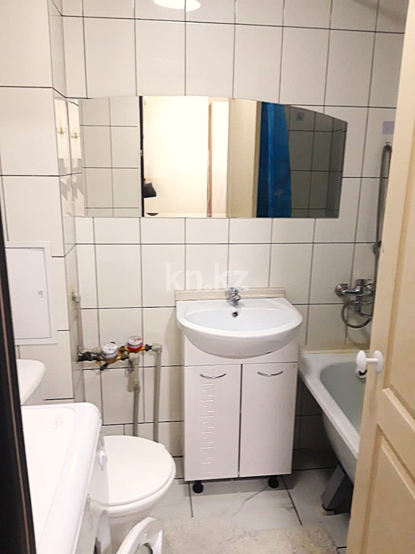 Аренда 2-комнатной квартиры, 42 м², ул. Желтоксан, дом  12 - проспект Абая, Центр города в Астане - фото 9