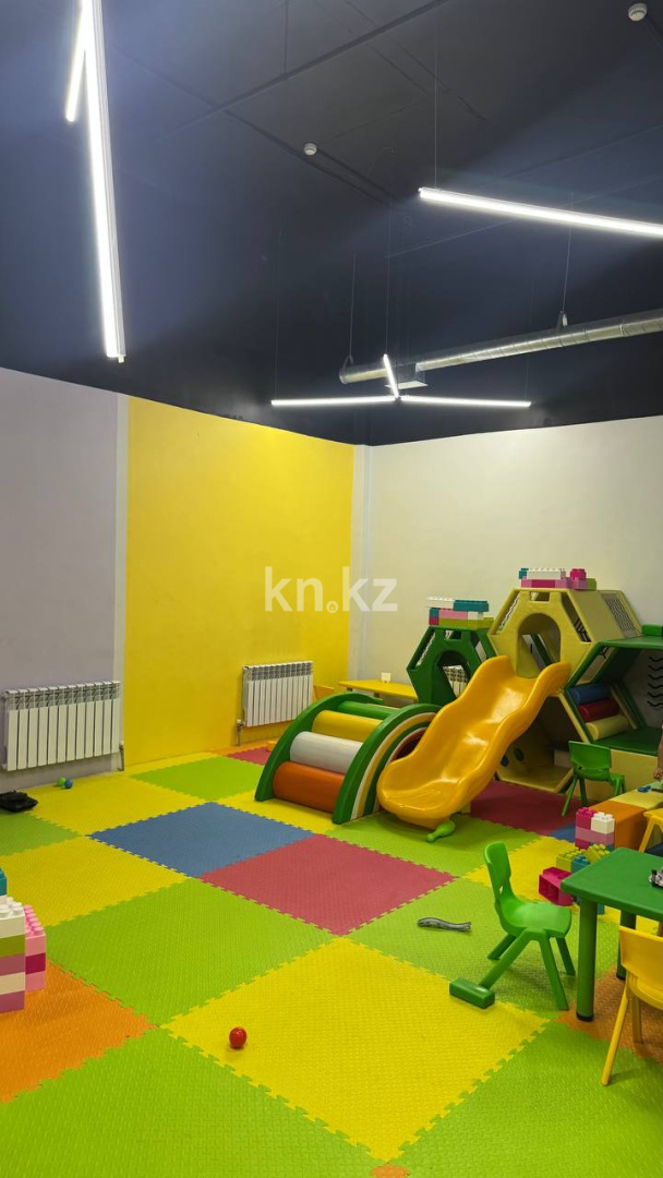 Продажа 2-комнатной квартиры, 82.5 м² в Алматы - фото 15