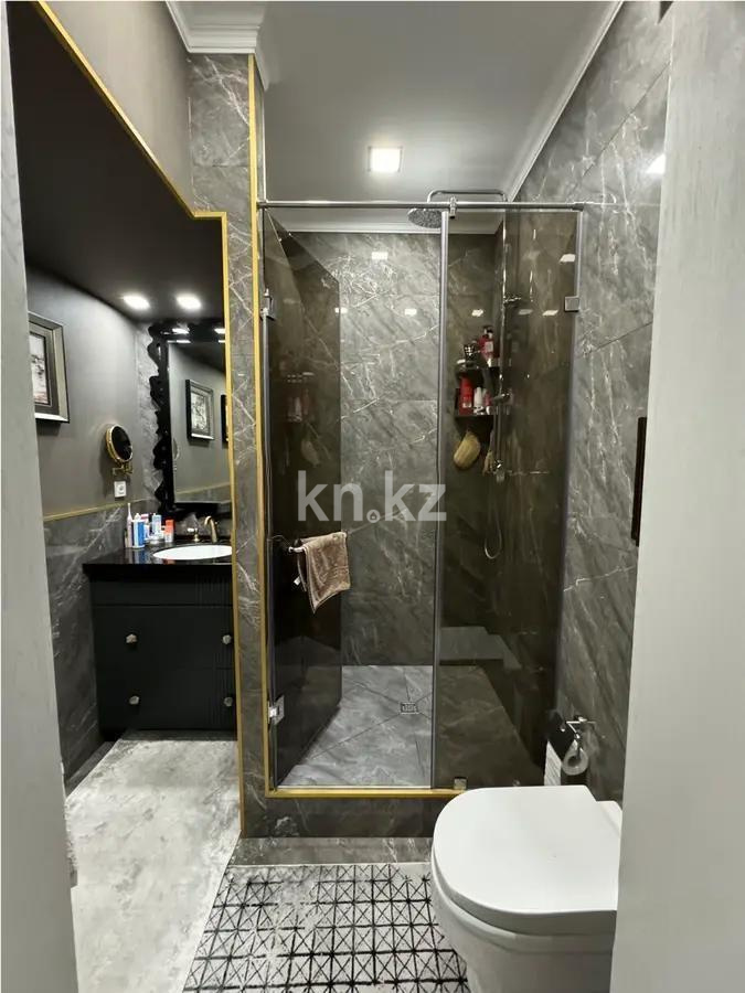 Продажа 4-комнатной квартиры, 150 м², пр. Аль-Фараби, дом  11/2 в Алматы - фото 6