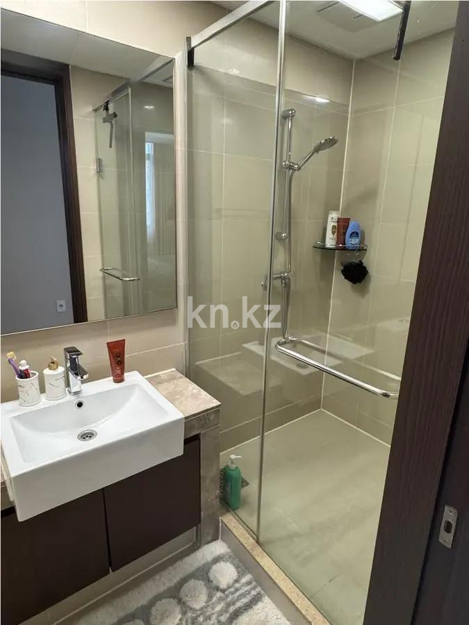 Продажа 3-комнатной квартиры, 74 м², пр. Кошкарбаева, дом  10 в Астане - фото 5