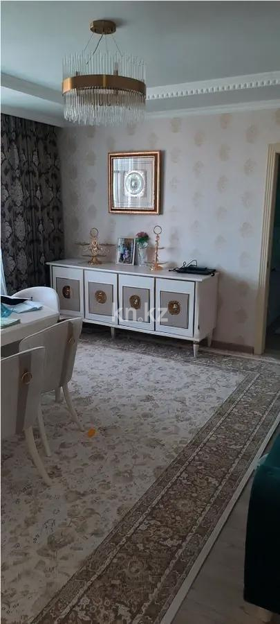 Продажа 4-комнатной квартиры, 76 м² в Караганде