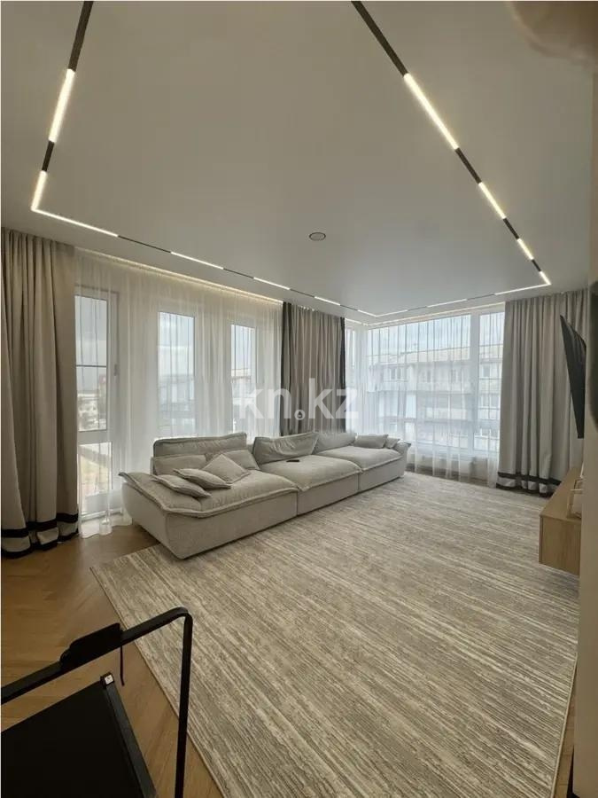Продажа 4-комнатной квартиры, 142 м² в Алматы