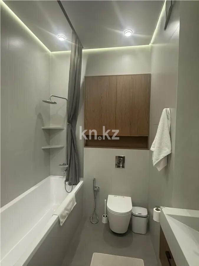 Продажа 3-комнатной квартиры, 102.7 м² в Алматы - фото 5