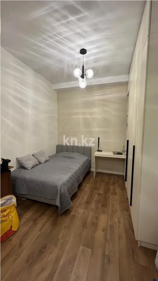 Продажа 3-комнатной квартиры, 85 м², пр. Абылай хана, дом  113 в Алматы - фото 4