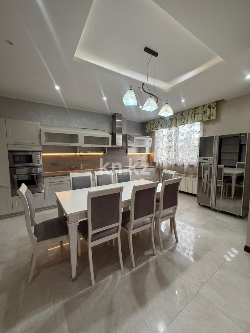 Продажа 4-комнатной квартиры, 158.2 м², пр. Аль-Фараби в Алматы - фото 8