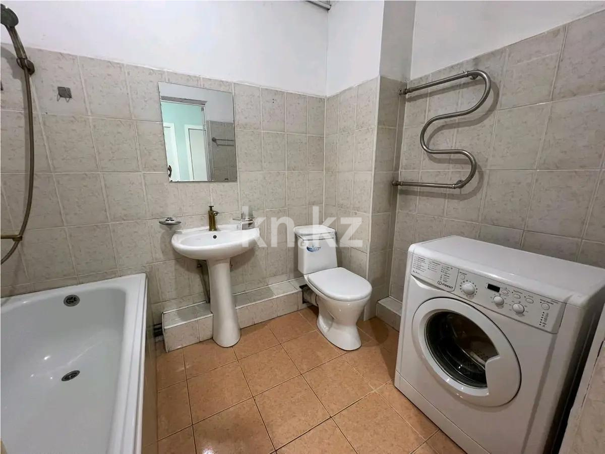 Продажа 2-комнатной квартиры, 60 м² в Алматы - фото 4